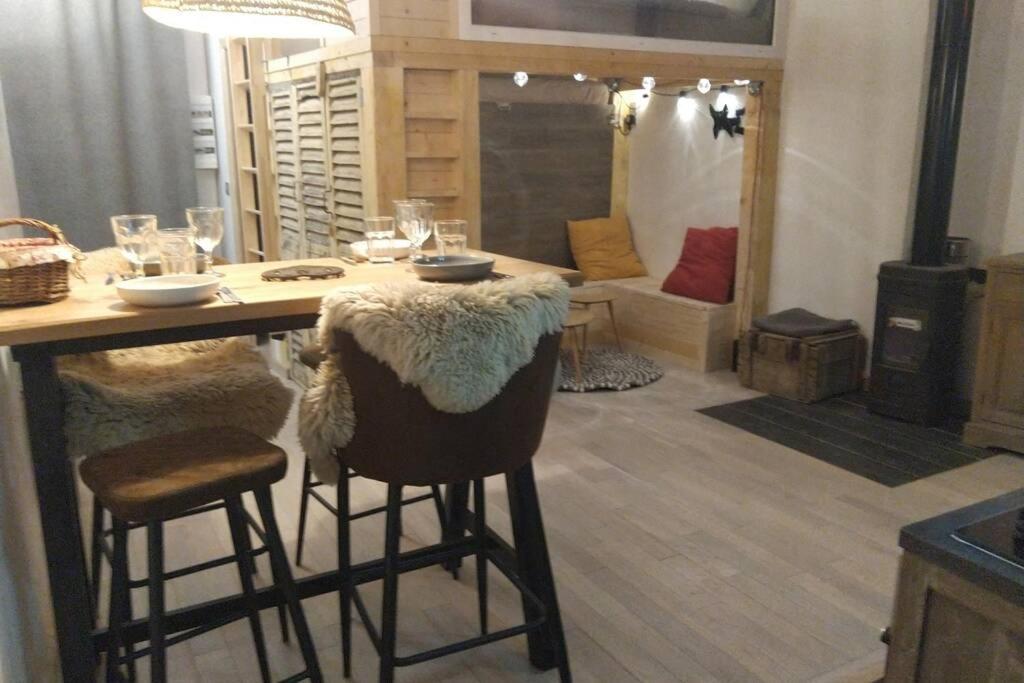 Chaleureux Petit Appartement De 4 Couchages Saint-Étienne-de-Tinée 외부 사진