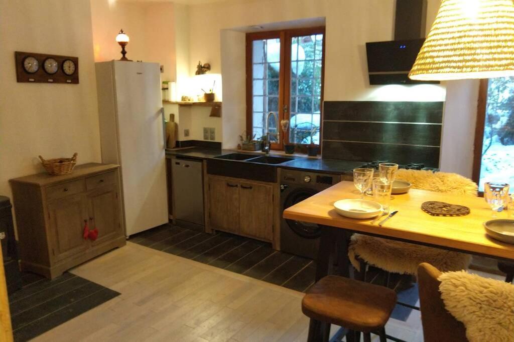 Chaleureux Petit Appartement De 4 Couchages Saint-Étienne-de-Tinée 외부 사진